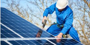 Installation Maintenance Panneaux Solaires Photovoltaïques à Fort-Moville